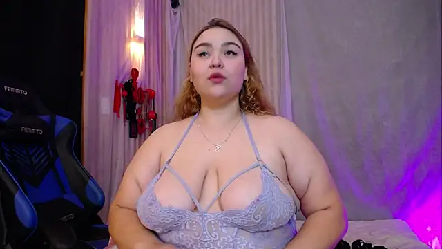 julia sweet 1 online show from February 7, 2025, 6:56 am