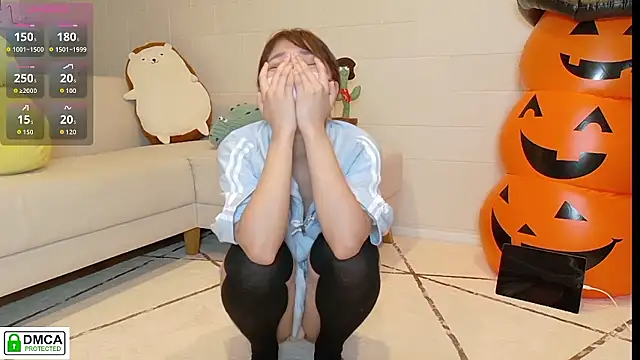 Snapshot of SUZU_ chatting on October 26, 2025, 1:17 pm SUZU online show from October 26, 2025, 1:17 pm