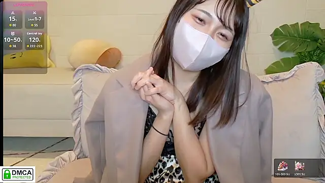 Snapshot of SUZU_ chatting on February 8, 2026, 1:25 pm SUZU online show from February 8, 2026, 1:25 pm