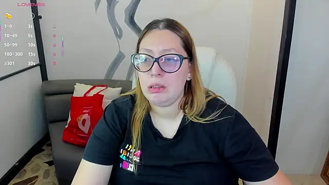 NiickyJones online show from March 16, 2025, 3:17 pm