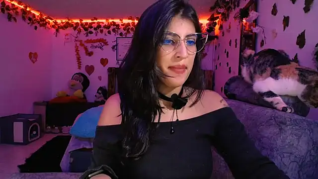 azahar  ziiz online show from March 9, 2025, 2:10 pm