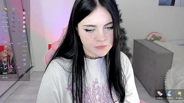 SelenaCute online show from December 20, 2024, 8:17 am