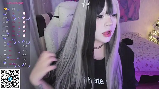 SelenaCute online show from January 15, 2026, 7:35 am