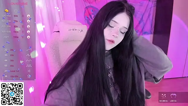 Snapshot of SelenaCute chatting on May 29, 2026, 4:05 pm SelenaCute online show from May 29, 2026, 4:05 pm