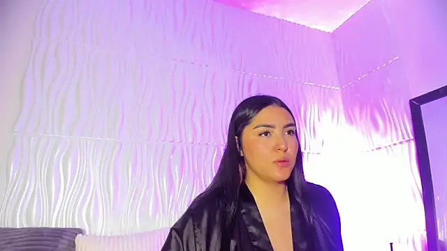 Abby  colins online show from February 9, 2026, 7:40 pm