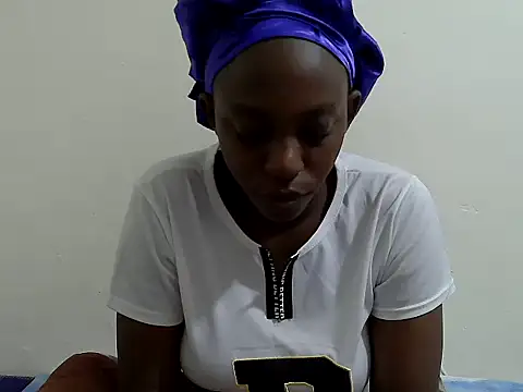 lizbela1 online show from November 15, 2025, 2:57 pm