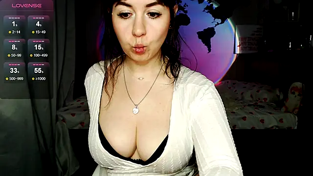 missgenevaonceagain  online show from October 15, 2025, 2:55 am