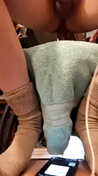 ft2022W online show from February 8, 2025, 6:33 pm