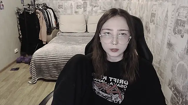 Snapshot of AmeliaKamishiro chatting on December 21, 2024, 12:59 pm AmeliaKamishiro online show from December 21, 2024, 12:59 pm