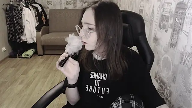 Snapshot of AmeliaKamishiro chatting on January 15, 2025, 10:17 am AmeliaKamishiro online show from January 15, 2025, 10:17 am