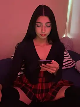 Felicia smok3 online show from February 2, 2025, 10:46 am