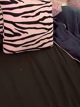 Felicia smok3 online show from February 2, 2025, 7:04 pm