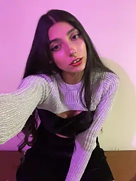 Felicia smok3 online show from March 16, 2025, 3:47 am