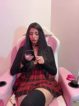 Felicia smok3 online show from June 29, 2026, 3:24 am