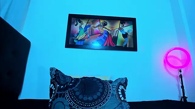 Jeymi-BigCock online show from October 18, 2025, 9:15 pm