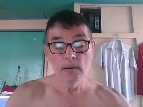 kavir-sebastien online show from October 21, 2025, 2:18 pm