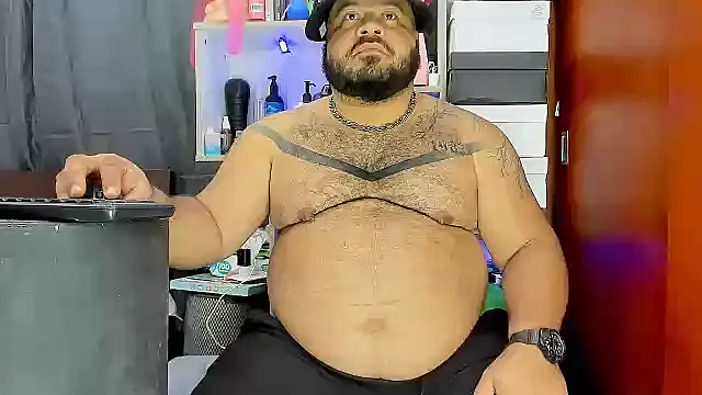 Latino bigcock online show from March 6, 2025, 1:37 am