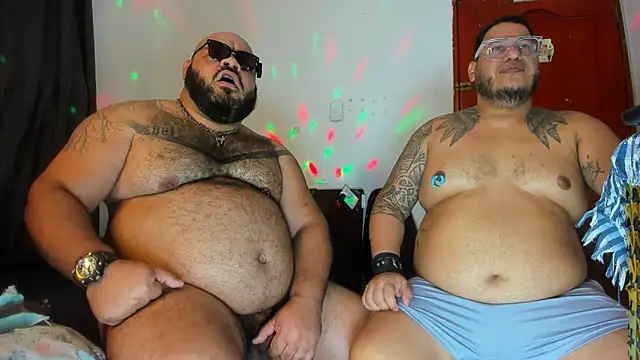 Latino bigcock online show from March 5, 2026, 6:37 pm