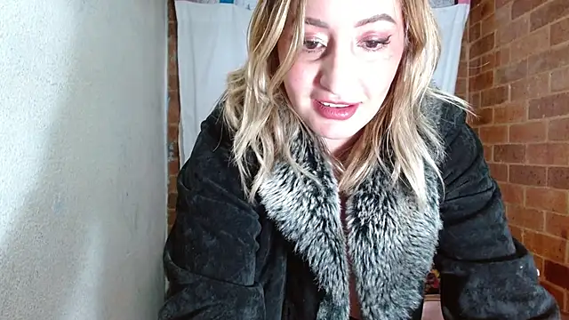 rashellroses22 online show from December 30, 2024, 10:23 pm