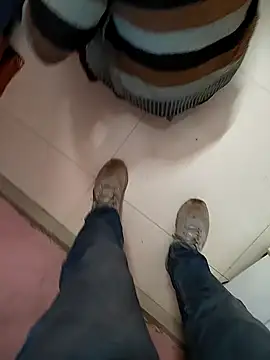 Snapshot of COUPLLE_VILLAGE chatting on January 30, 2025, 3:33 am COUPLLE VILLAGE online show from January 30, 2025, 3:33 am