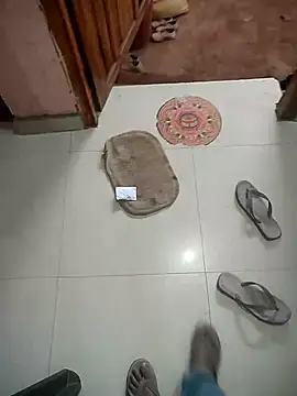 Snapshot of COUPLLE_VILLAGE chatting on March 4, 2025, 10:35 am COUPLLE VILLAGE online show from March 4, 2025, 10:35 am