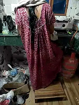 Snapshot of COUPLLE_VILLAGE chatting on March 15, 2025, 4:13 am COUPLLE VILLAGE online show from March 15, 2025, 4:13 am