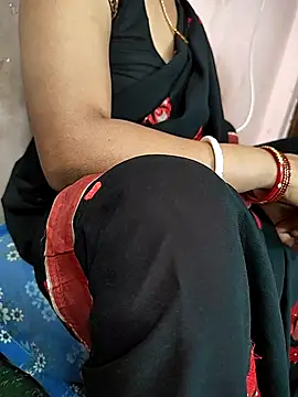 Snapshot of COUPLLE_VILLAGE chatting on March 22, 2025, 3:30 am COUPLLE VILLAGE online show from March 22, 2025, 3:30 am