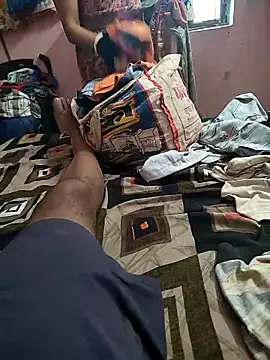 COUPLLE VILLAGE online show from March 11, 2026, 3:01 am