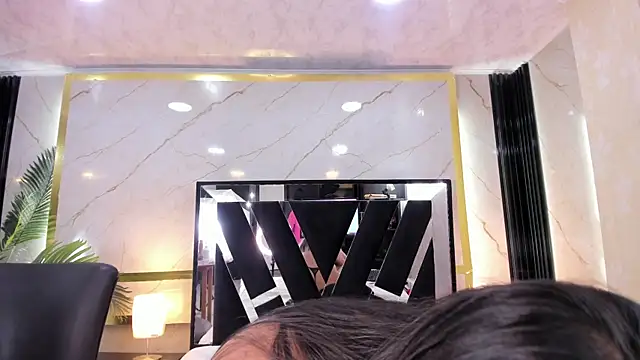Lia-Anahiz online show from January 17, 2025, 6:36 am