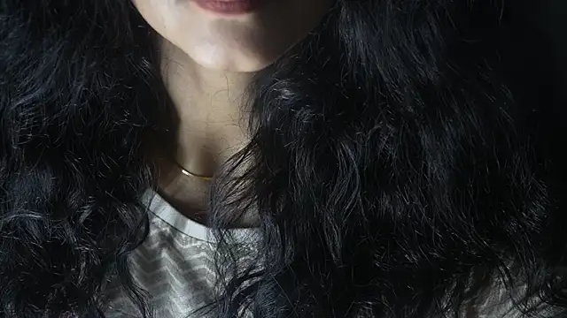 Snapshot of -AyeshaSinghania- chatting on May 15, 2026, 9:05 am -AyeshaSinghania- online show from May 15, 2026, 9:05 am