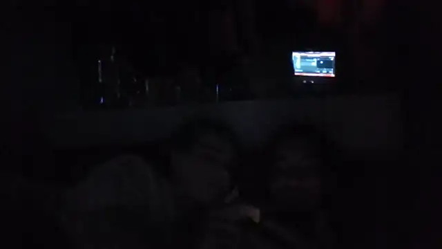 catalinaakin online show from April 16, 2026, 2:01 am