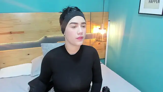 emily roberts1 online show from December 24, 2024, 6:50 pm