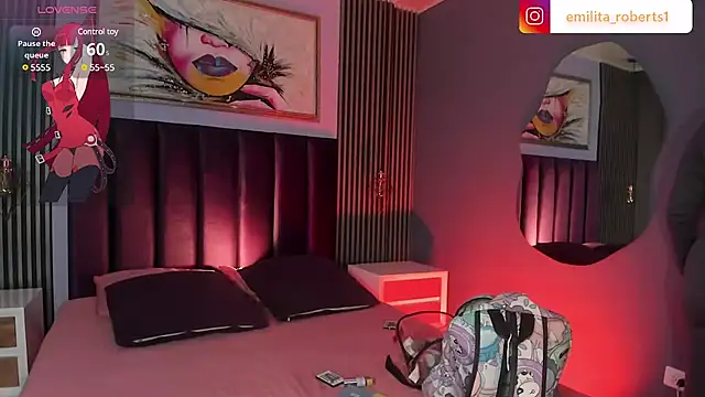 emily roberts1 online show from January 25, 2025, 12:26 pm