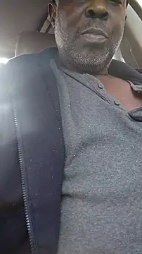 macnificent1fr online show from December 19, 2025, 8:49 pm