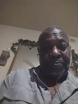 macnificent1fr online show from January 14, 2026, 7:14 am