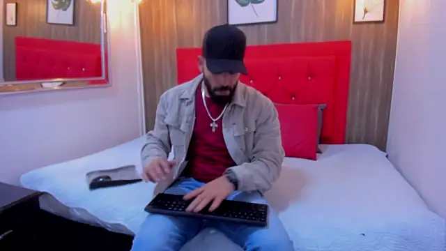 Thiagogomez online show from January 14, 2026, 12:33 pm