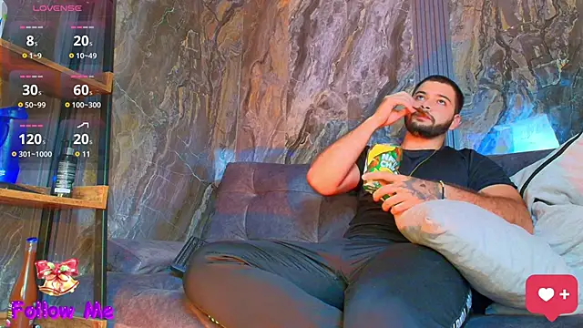 Andrew Brown online show from December 6, 2024, 5:00 pm