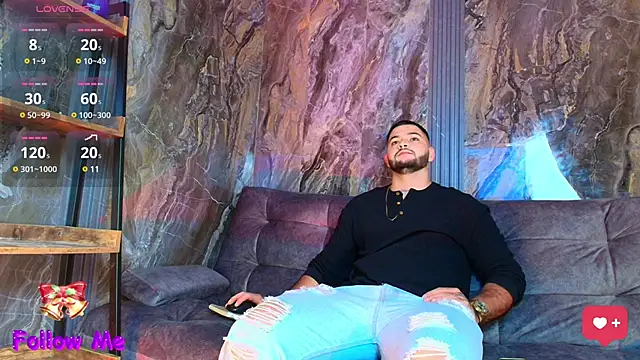 Andrew Brown online show from December 8, 2024, 3:24 pm