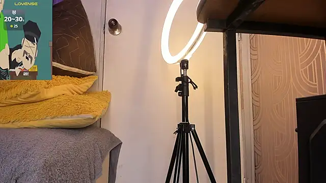 JUANDIAMONDS98 online show from October 6, 2025, 2:14 pm