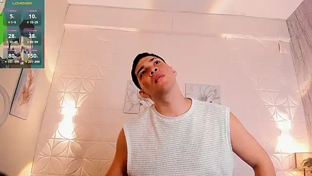 JUANDIAMONDS98 online show from November 20, 2025, 1:33 pm