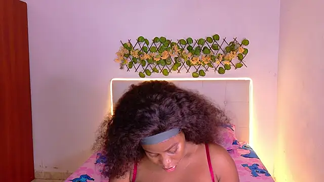 choco dessert  online show from October 28, 2025, 5:33 am