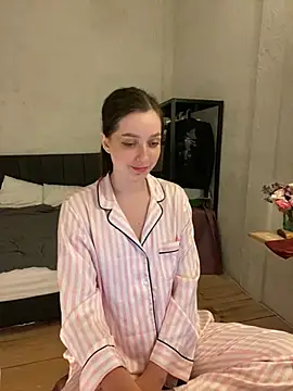  liatris  online show from March 12, 2025, 11:42 am