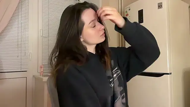  liatris  online show from October 3, 2025, 3:42 pm