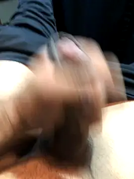 Lun4chuut online show from October 19, 2025, 7:14 pm