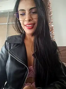 Astrid-- online show from January 13, 2026, 7:41 pm