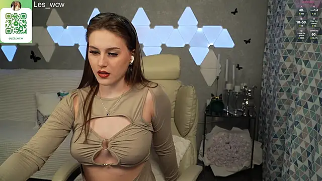 HarleyDeess online show from January 25, 2025, 9:14 pm