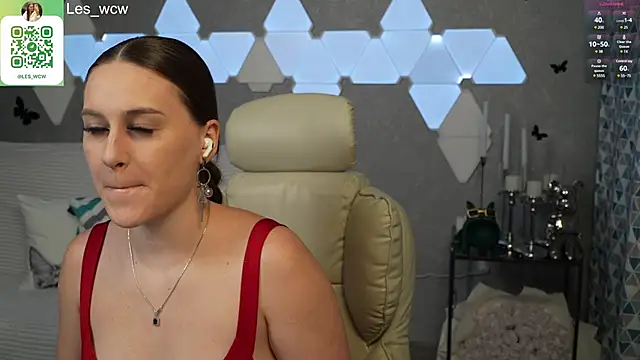 HarleyDeess online show from January 31, 2025, 10:31 pm