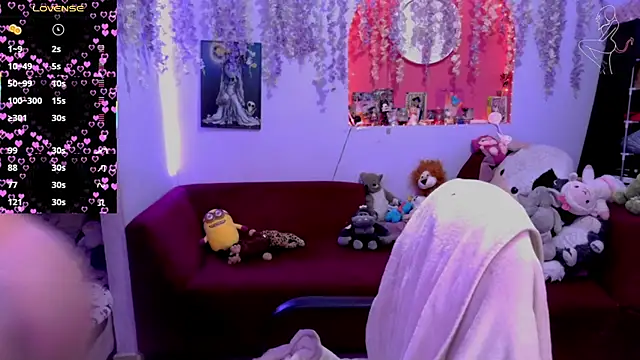 ValentinaMiller  online show from June 24, 2026, 7:57 pm