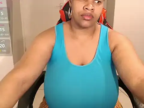 bustylisa1983 online show from September 22, 2025, 5:20 am