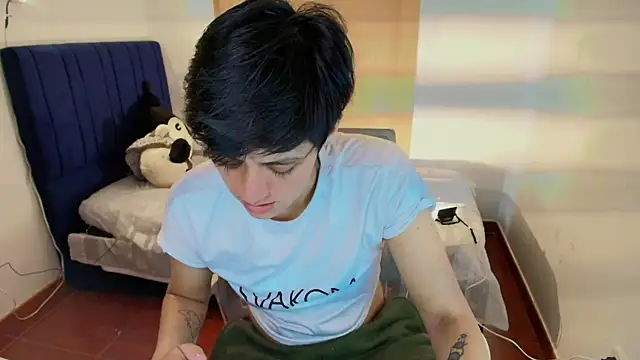 9 Fernanda 9 online show from September 28, 2025, 4:01 pm